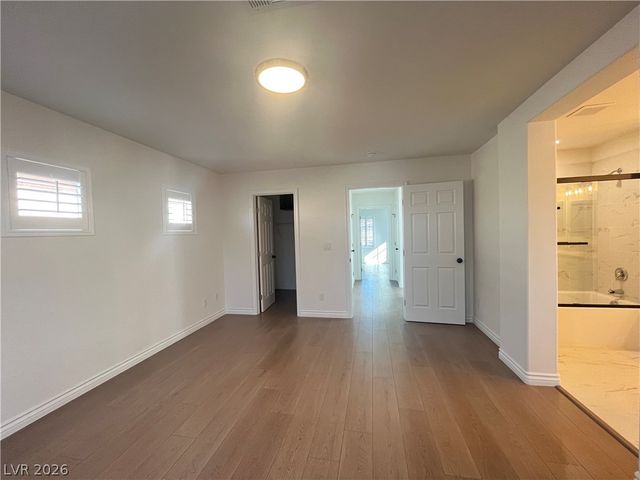 1972 HOLLYWELL Street, Las Vegas, NV 89135