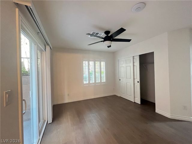 1972 HOLLYWELL Street, Las Vegas, NV 89135