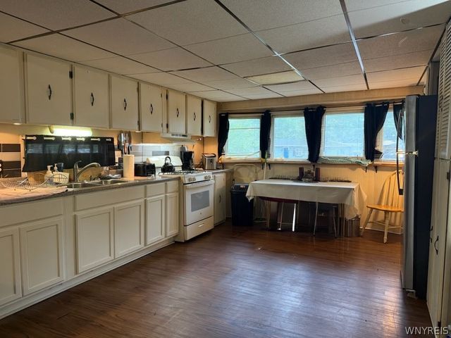93 Waterview Parkway, Hamburg, NY 14075
