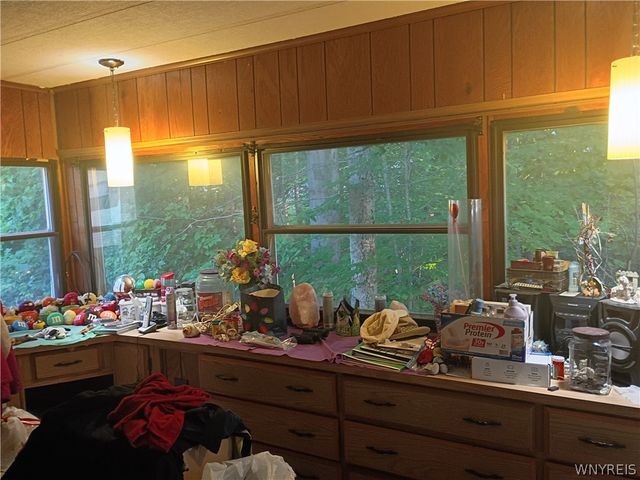 93 Waterview Parkway, Hamburg, NY 14075