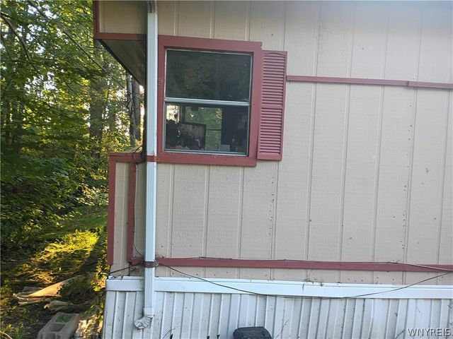 93 Waterview Parkway, Hamburg, NY 14075