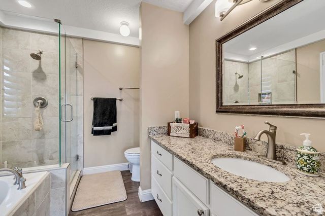 1528 E BUTTERCUP DR, Sandy, UT 84092