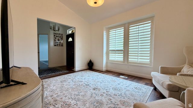 1528 E BUTTERCUP DR, Sandy, UT 84092