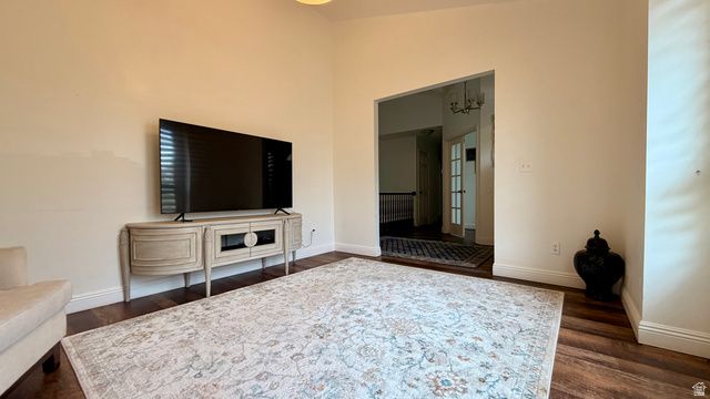 1528 E BUTTERCUP DR, Sandy, UT 84092
