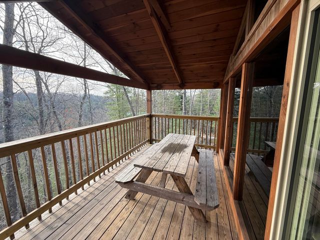 111 Lookout Ridge Road, Rogers, KY 41365