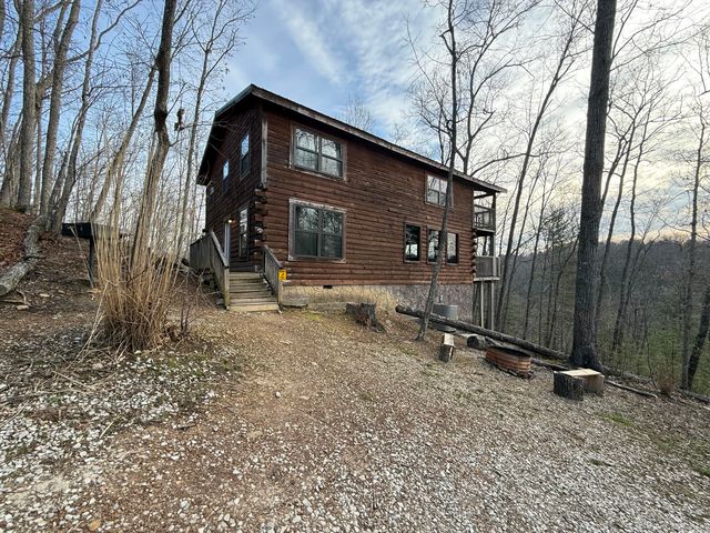 111 Lookout Ridge Road, Rogers, KY 41365