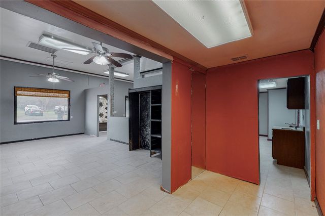 847 S 15th Street Comm, Corsicana, TX 75110