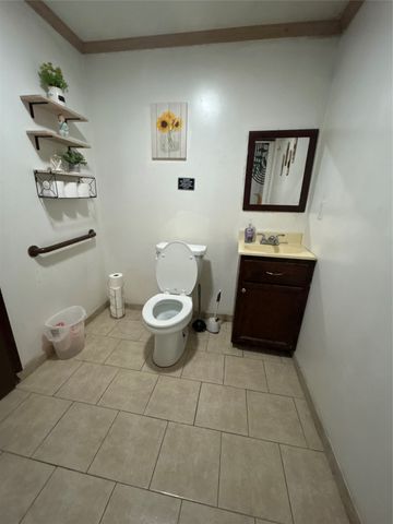 847 S 15th Street Comm, Corsicana, TX 75110