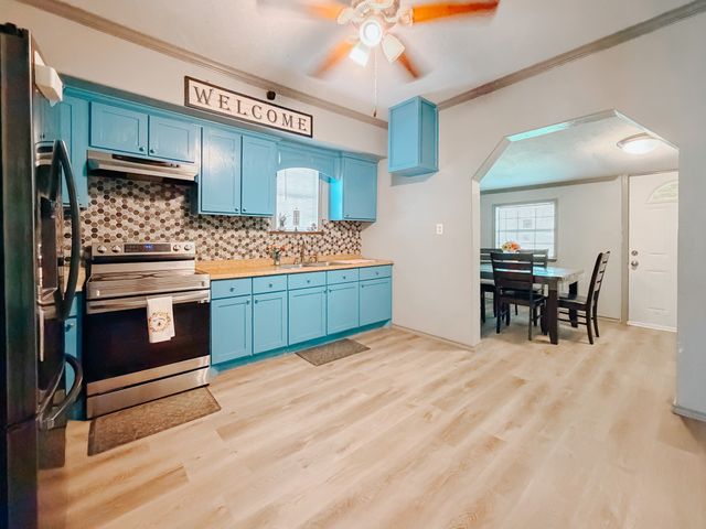 847 S 15th Street Comm, Corsicana, TX 75110