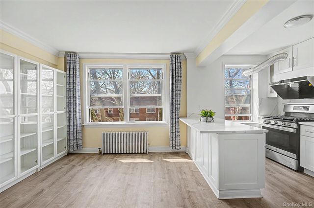 14137 79th Avenue 3O, Flushing, NY 11367
