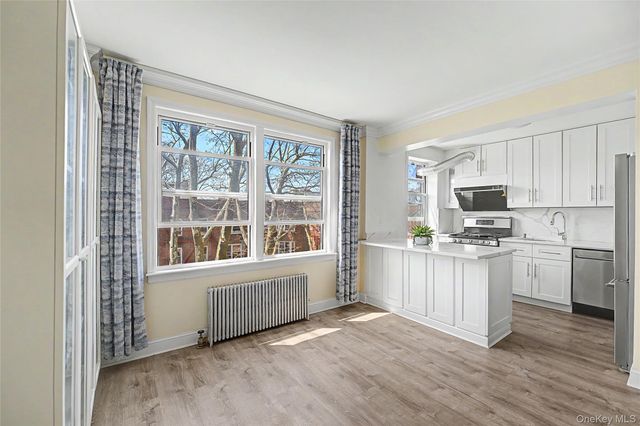 14137 79th Avenue 3O, Flushing, NY 11367
