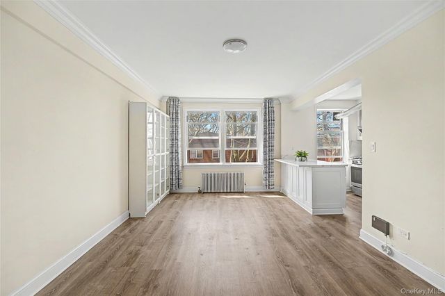 14137 79th Avenue 3O, Flushing, NY 11367