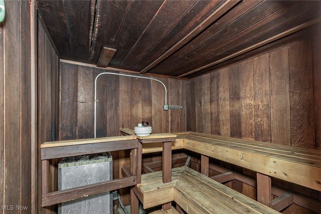 25801 Lake Shore Boulevard 112, Euclid, OH 44132