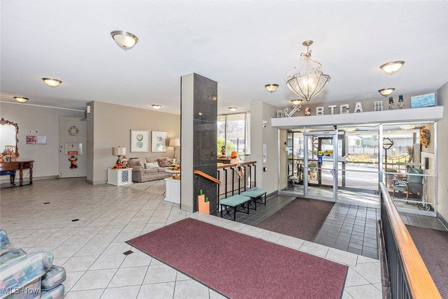 25801 Lake Shore Boulevard 112, Euclid, OH 44132