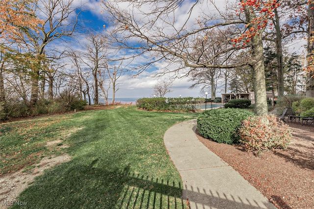 25801 Lake Shore Boulevard 112, Euclid, OH 44132