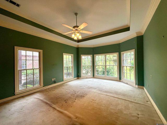 1831 Old Plantation Ln, Baton Rouge, LA 70806