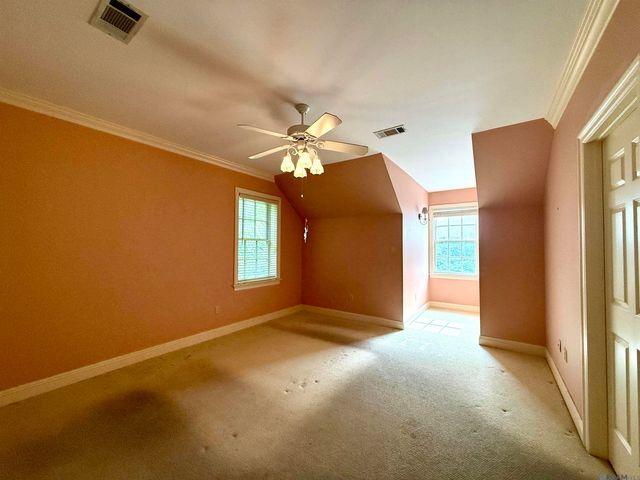 1831 Old Plantation Ln, Baton Rouge, LA 70806