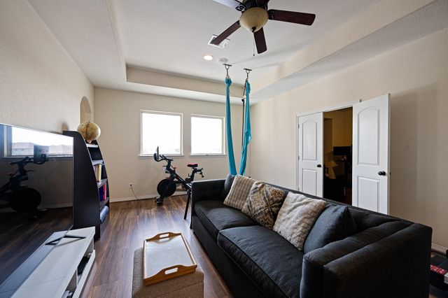 4627 Miramar Drive, League City, TX 77573