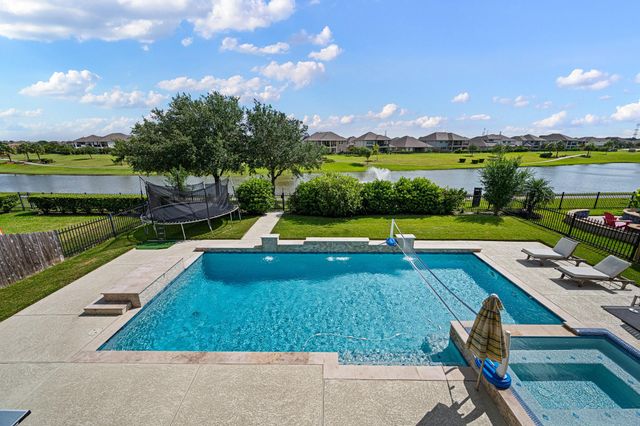 4627 Miramar Drive, League City, TX 77573