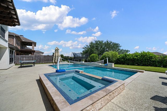 4627 Miramar Drive, League City, TX 77573