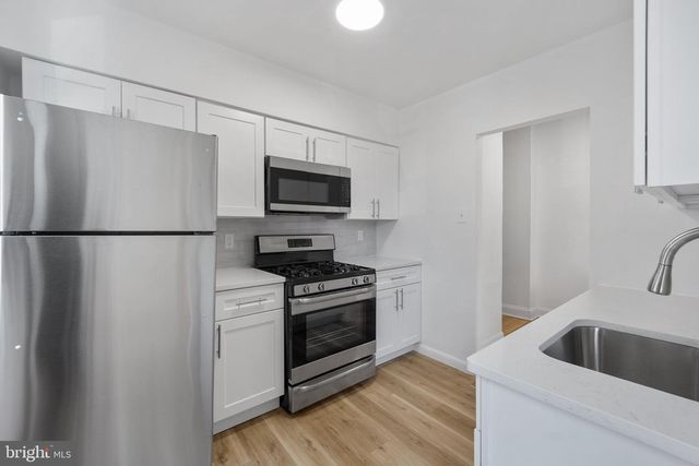125 LINDEN ST, Camden, NJ 08102