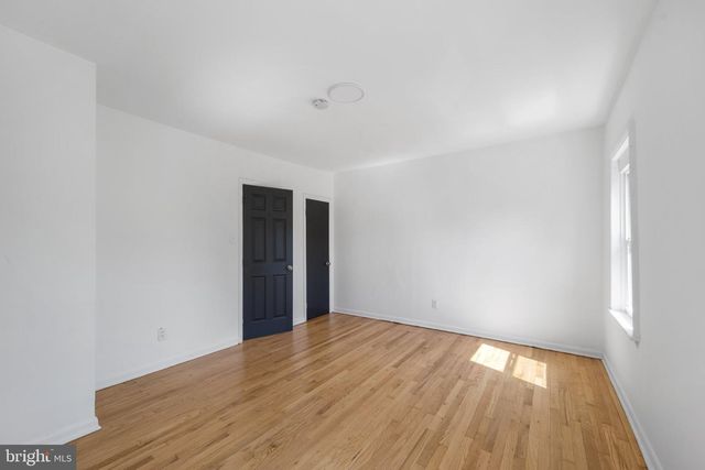 125 LINDEN ST, Camden, NJ 08102