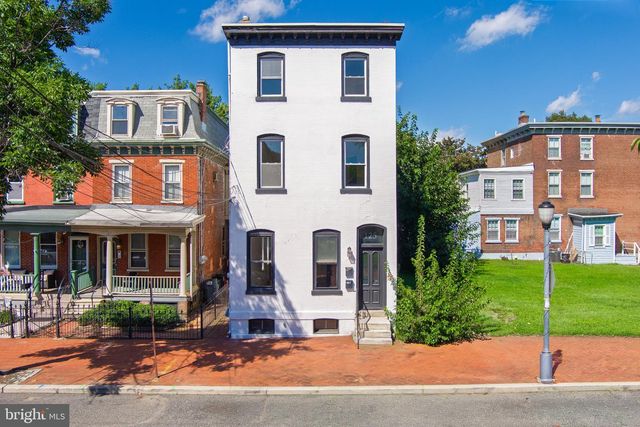 125 LINDEN ST, Camden, NJ 08102