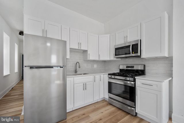125 LINDEN ST, Camden, NJ 08102