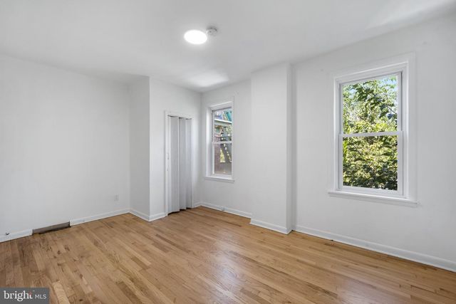125 LINDEN ST, Camden, NJ 08102