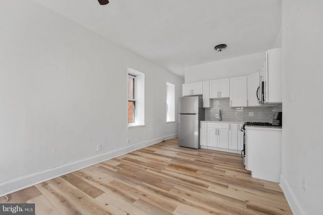 125 LINDEN ST, Camden, NJ 08102