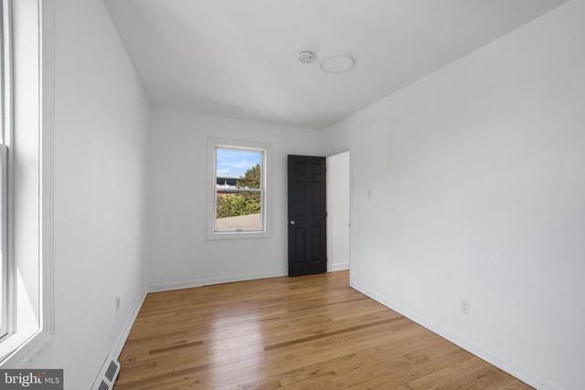 125 LINDEN ST, Camden, NJ 08102
