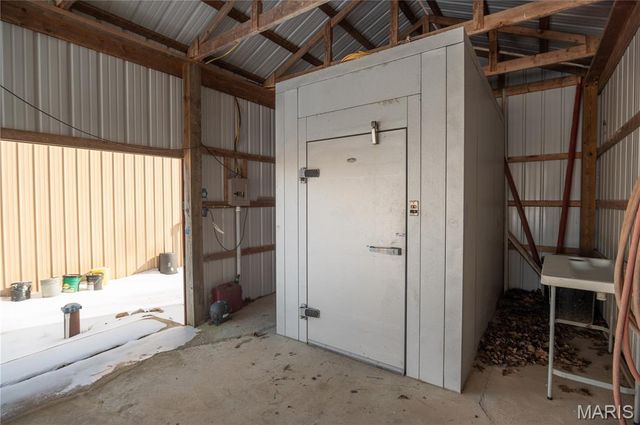 698 Hoot Owl Lane, Grandin, MO 63943