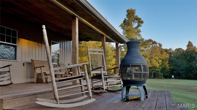 698 Hoot Owl Lane, Grandin, MO 63943