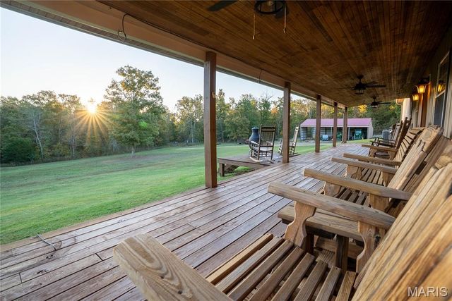 698 Hoot Owl Lane, Grandin, MO 63943