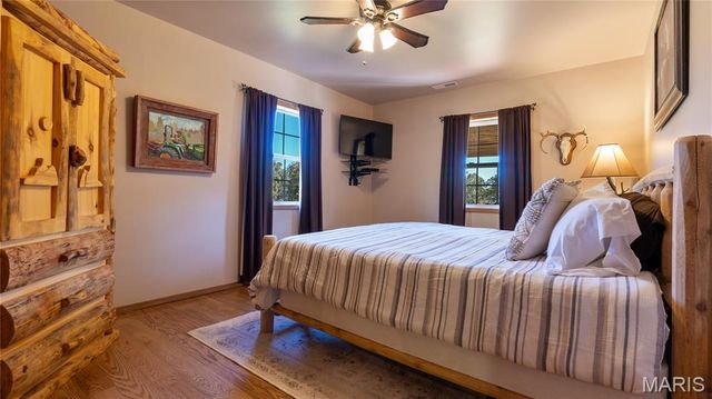 698 Hoot Owl Lane, Grandin, MO 63943