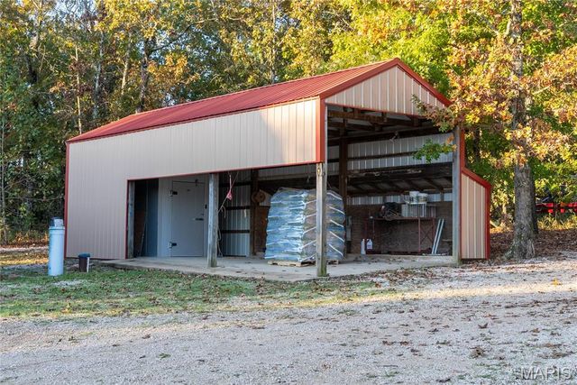 698 Hoot Owl Lane, Grandin, MO 63943