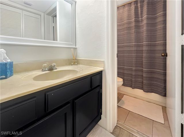 600 Neapolitan WAY 342, Naples, FL 34103