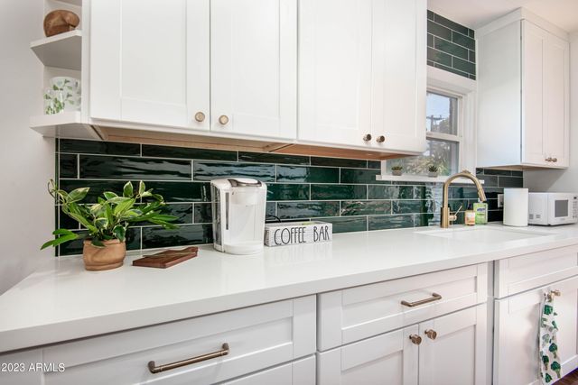 1301 W Glenrosa Avenue, Phoenix, AZ 85013