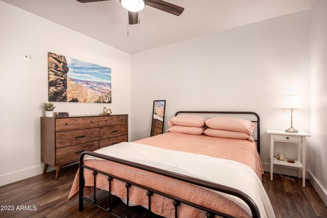 1301 W Glenrosa Avenue, Phoenix, AZ 85013