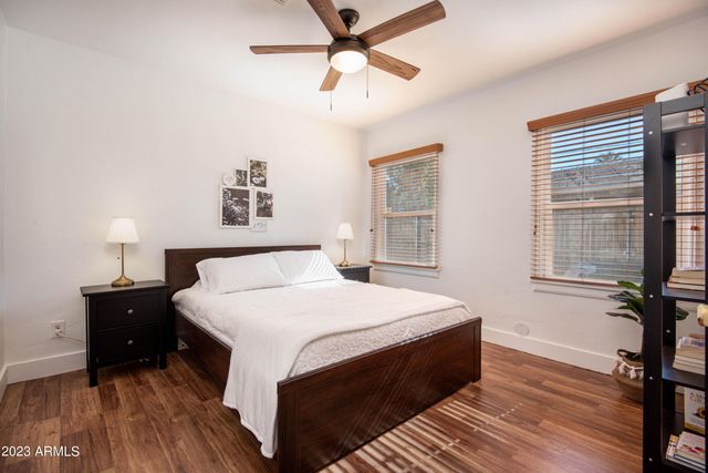 1301 W Glenrosa Avenue, Phoenix, AZ 85013