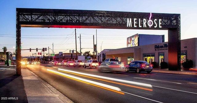 1301 W Glenrosa Avenue, Phoenix, AZ 85013