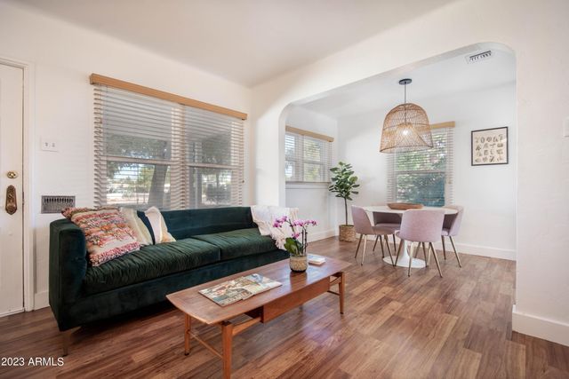 1301 W Glenrosa Avenue, Phoenix, AZ 85013