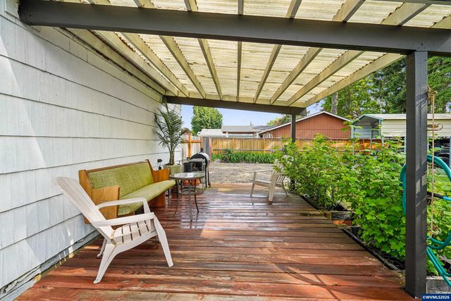 4586 Reimann St NE, Salem, OR 97305