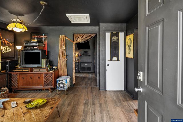 4586 Reimann St NE, Salem, OR 97305