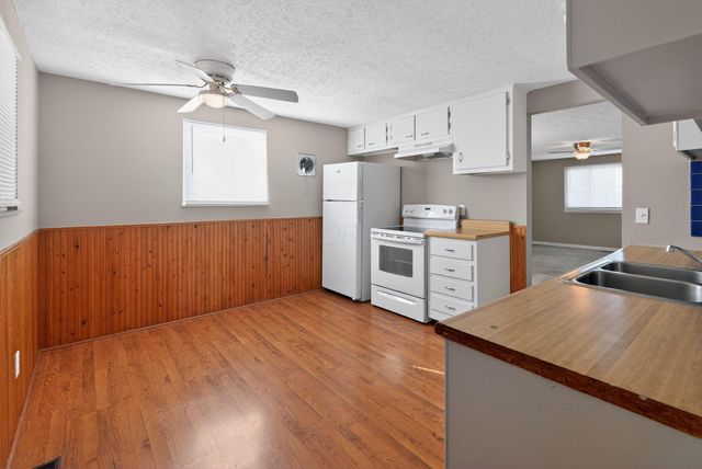 3851 Fairmoor Road, Columbus, OH 43228