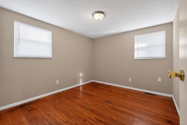 3851 Fairmoor Road, Columbus, OH 43228