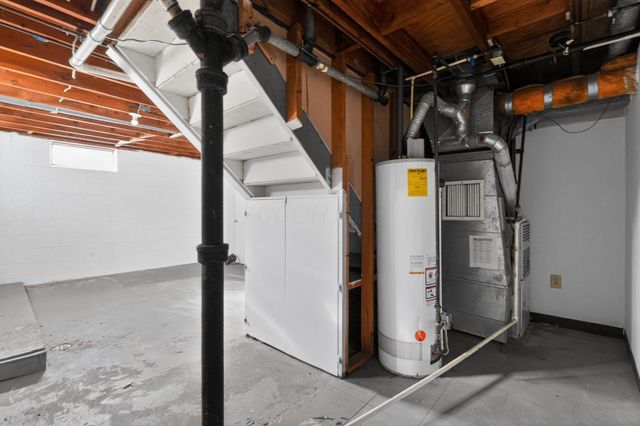 3851 Fairmoor Road, Columbus, OH 43228