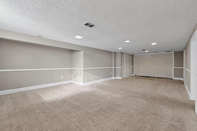 3851 Fairmoor Road, Columbus, OH 43228