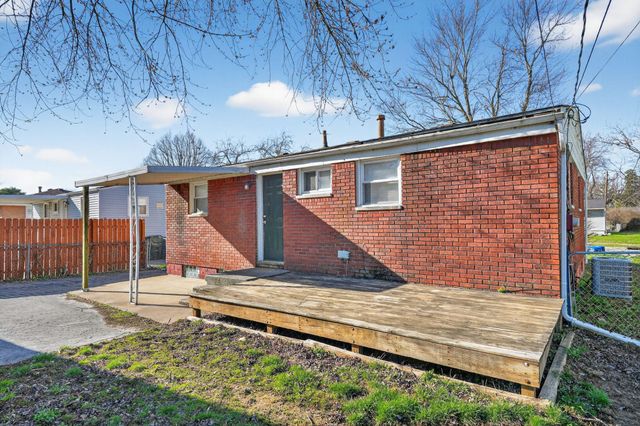 3851 Fairmoor Road, Columbus, OH 43228