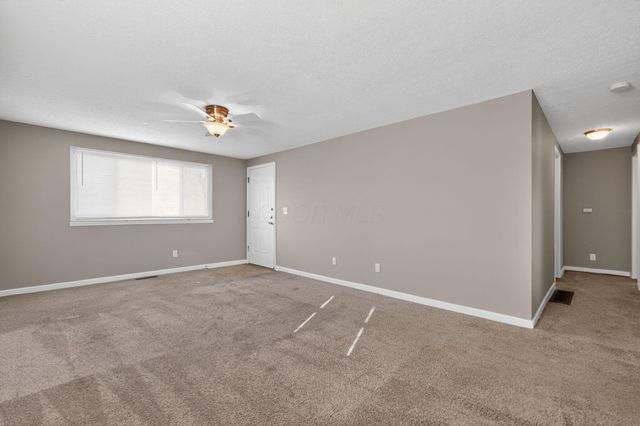 3851 Fairmoor Road, Columbus, OH 43228